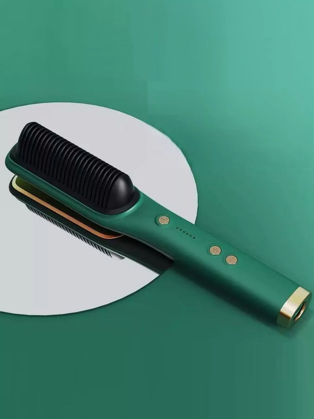 heating straightening comb - detail shot