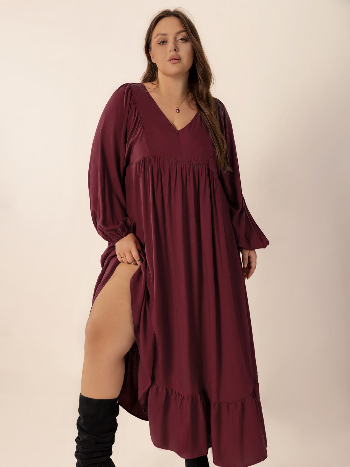 Plus Size Ruffled Hem V-Neck Balloon Sleeve Dress