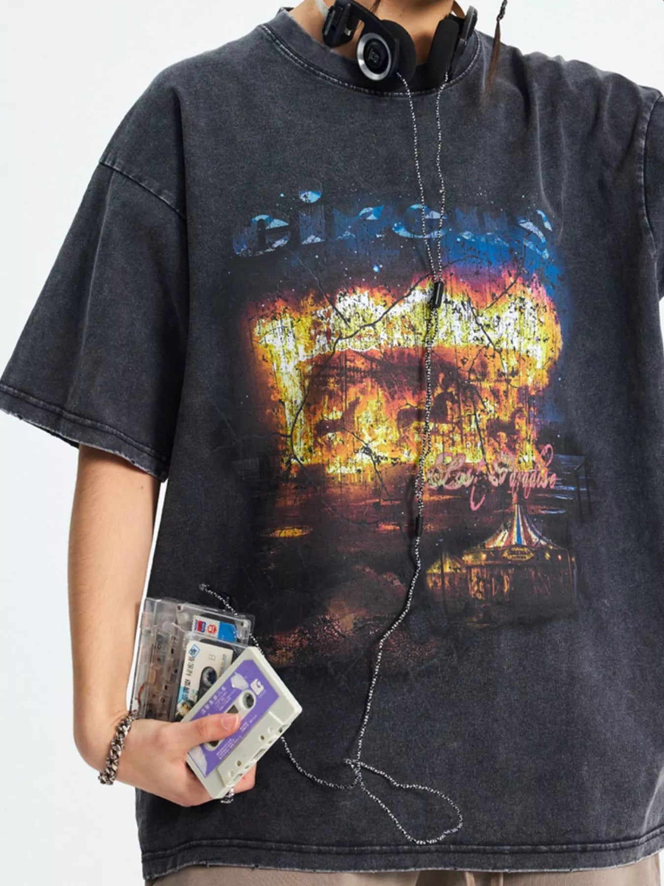 men's men's vintage graphic round neck oversized t-shirt - product showcase