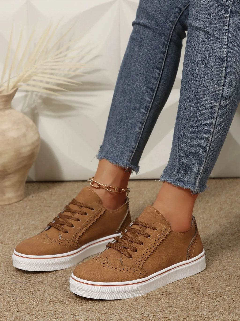 women's lace up round toe platform sneakers - additional image