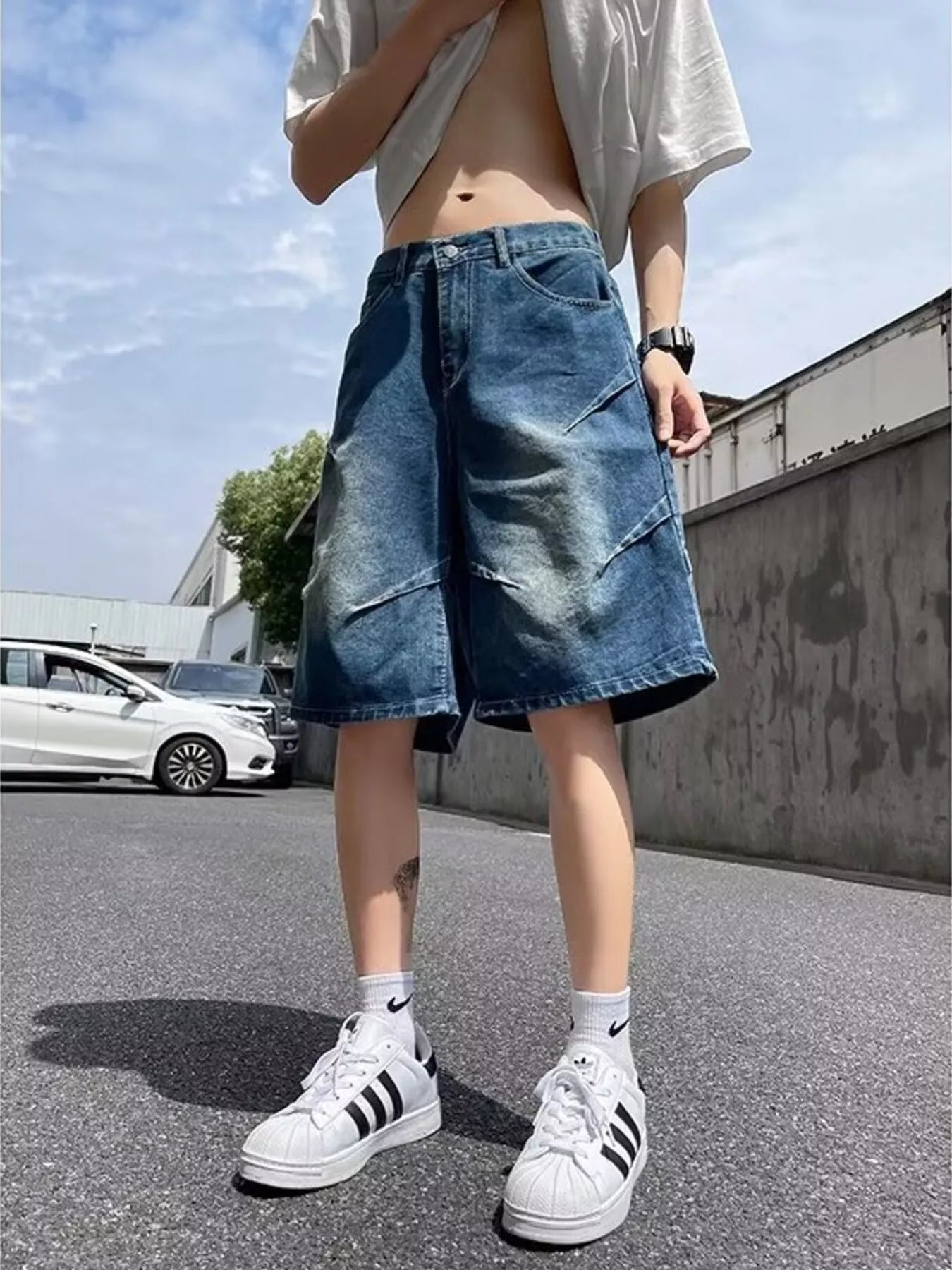 men's men's full size vintage wash wide-leg denim shorts plus size - detail shot