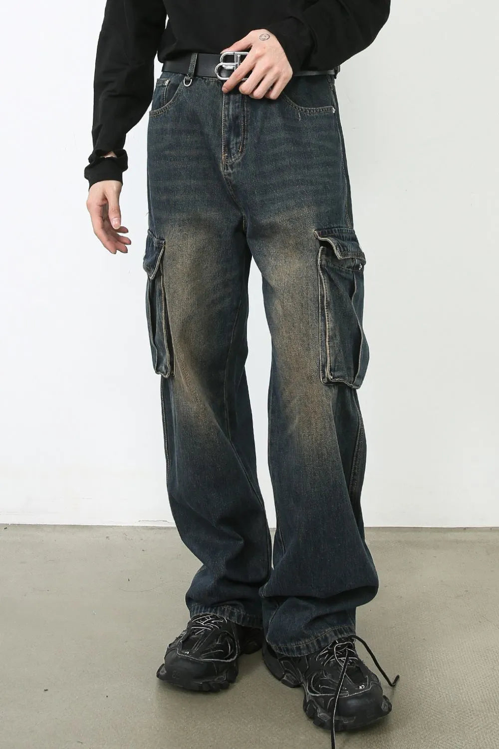Men's Baggy Jeans with Cargo Pockets Dark