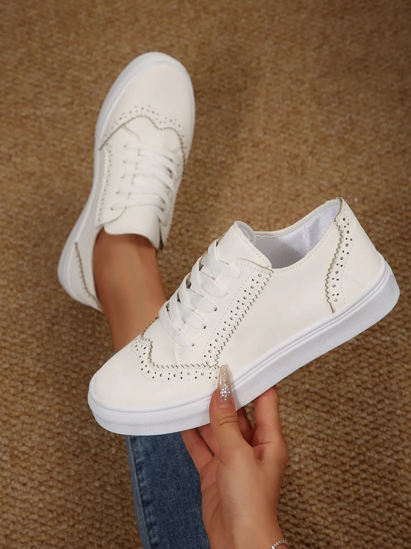 women's lace up round toe platform sneakers - product detail