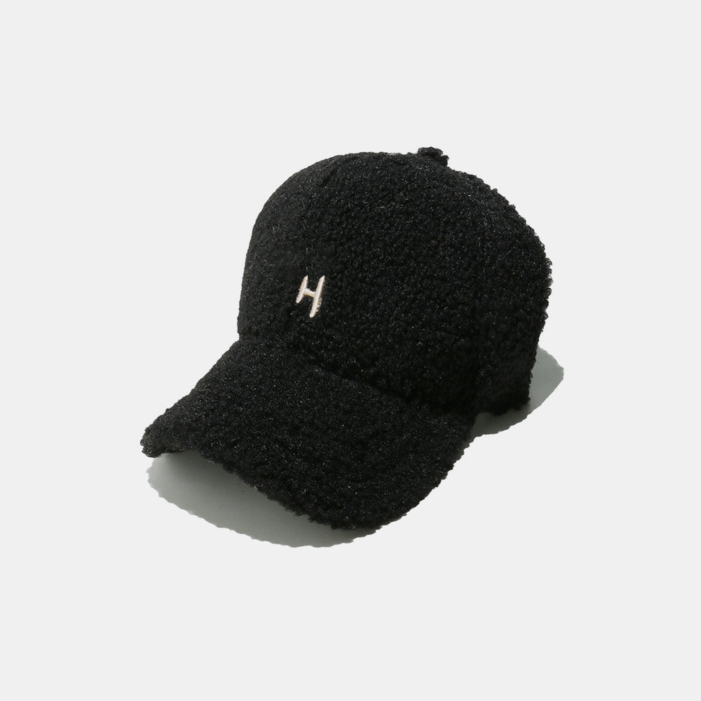 Sherpa Letter H Embroidered Cap Black One Size