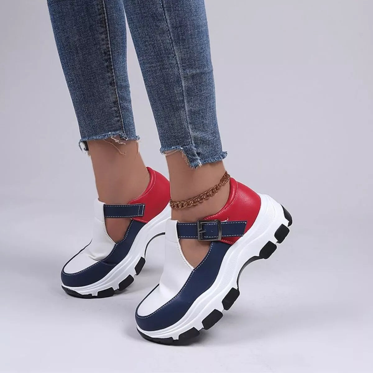 women's round toe platform sneakers - lifestyle shot