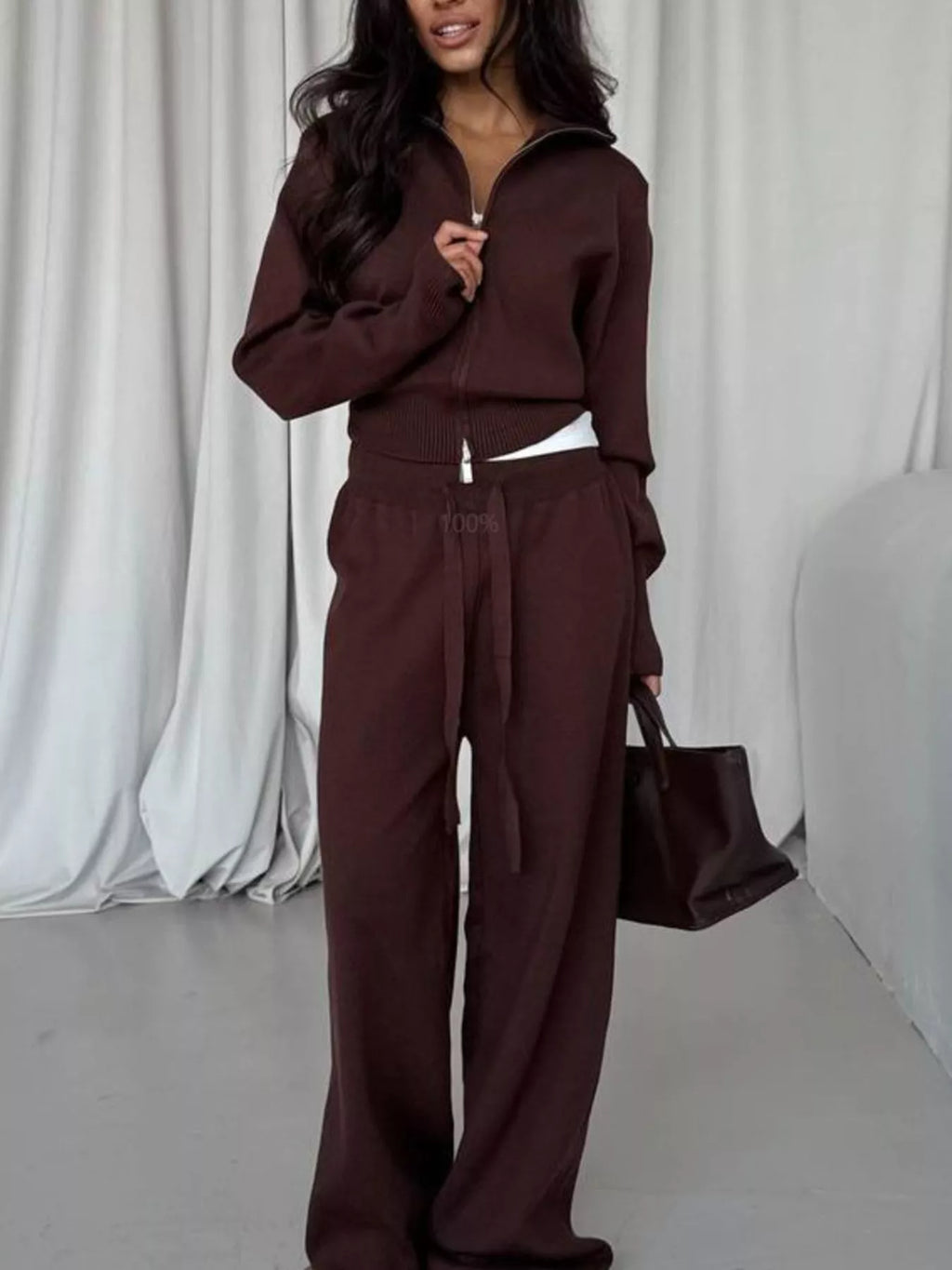 women's zip-up outerwear and  drawstring pants set - additional image