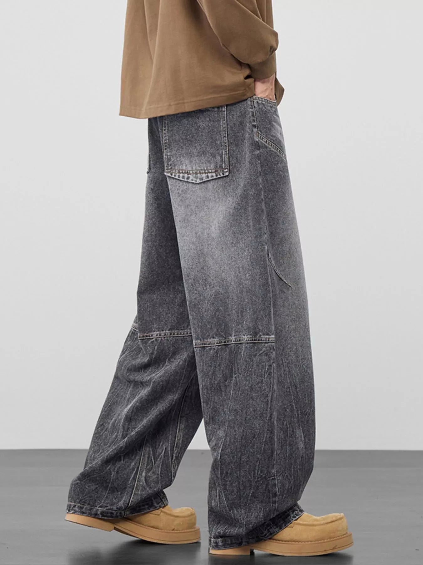 men's men's plus size wide leg jeans - detail shot