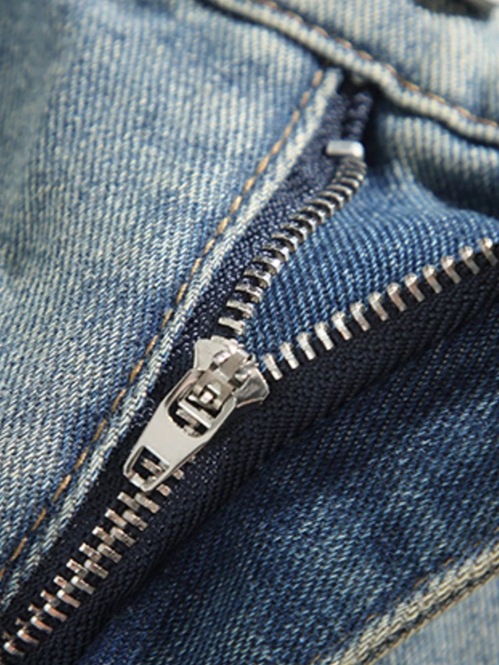 men's men's plus size vintage wash wide leg jeans - styling option