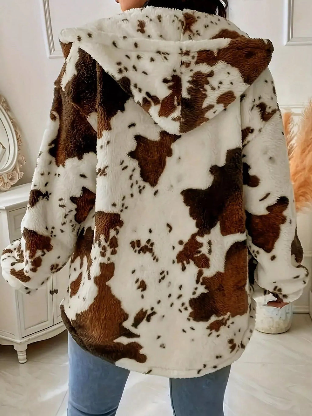 women's cow print plush hooded outerwear - product detail