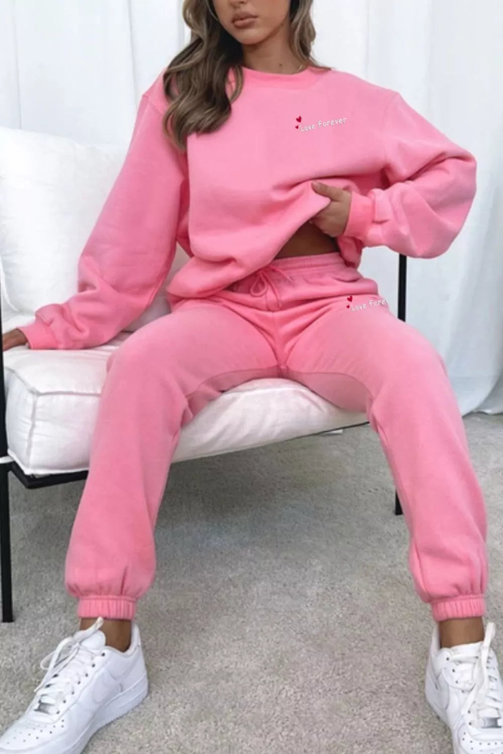 women's round neck sweatshirt and joggers set - additional image
