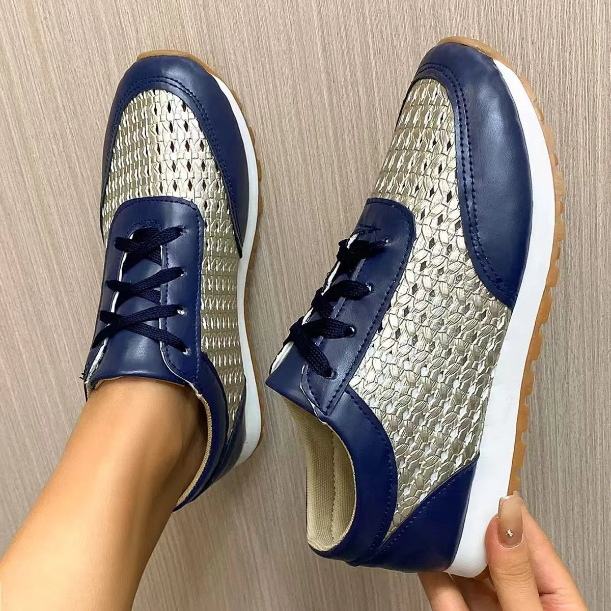 women's breathable lace up sneakers - extra view