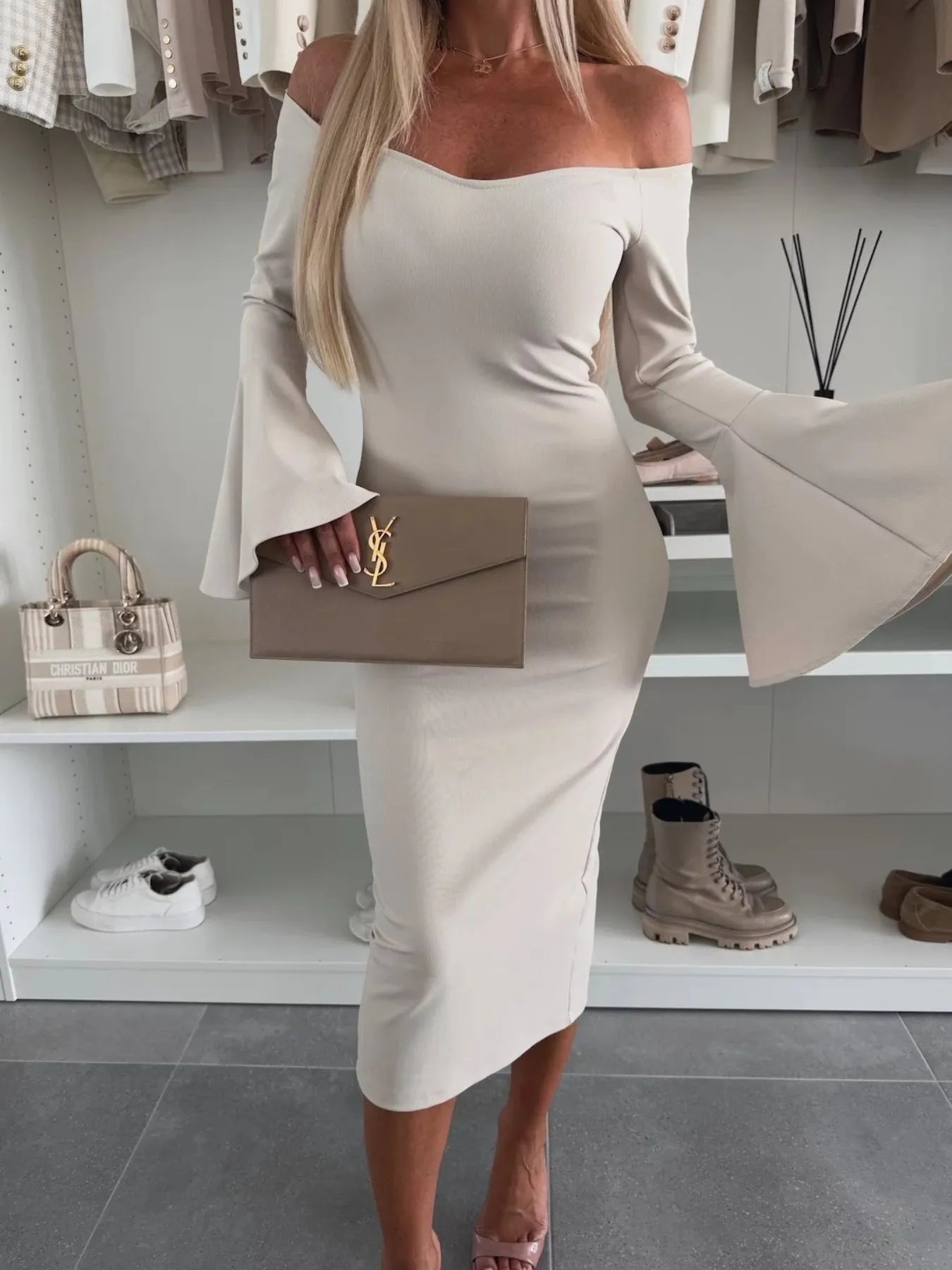 Off-Shoulder Bell Sleeve Bodycon Midi Dress – Donjane Apricot