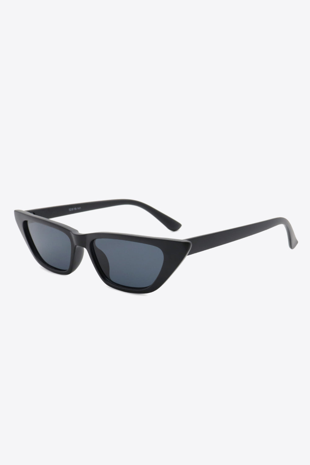 uv400 polycarbonate cat eye sunglasses — apparel view