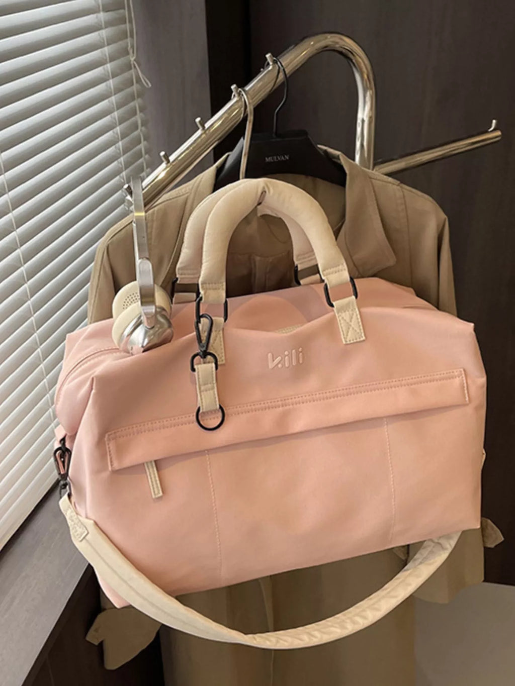 women's lightweight travel duffel bag - styling option