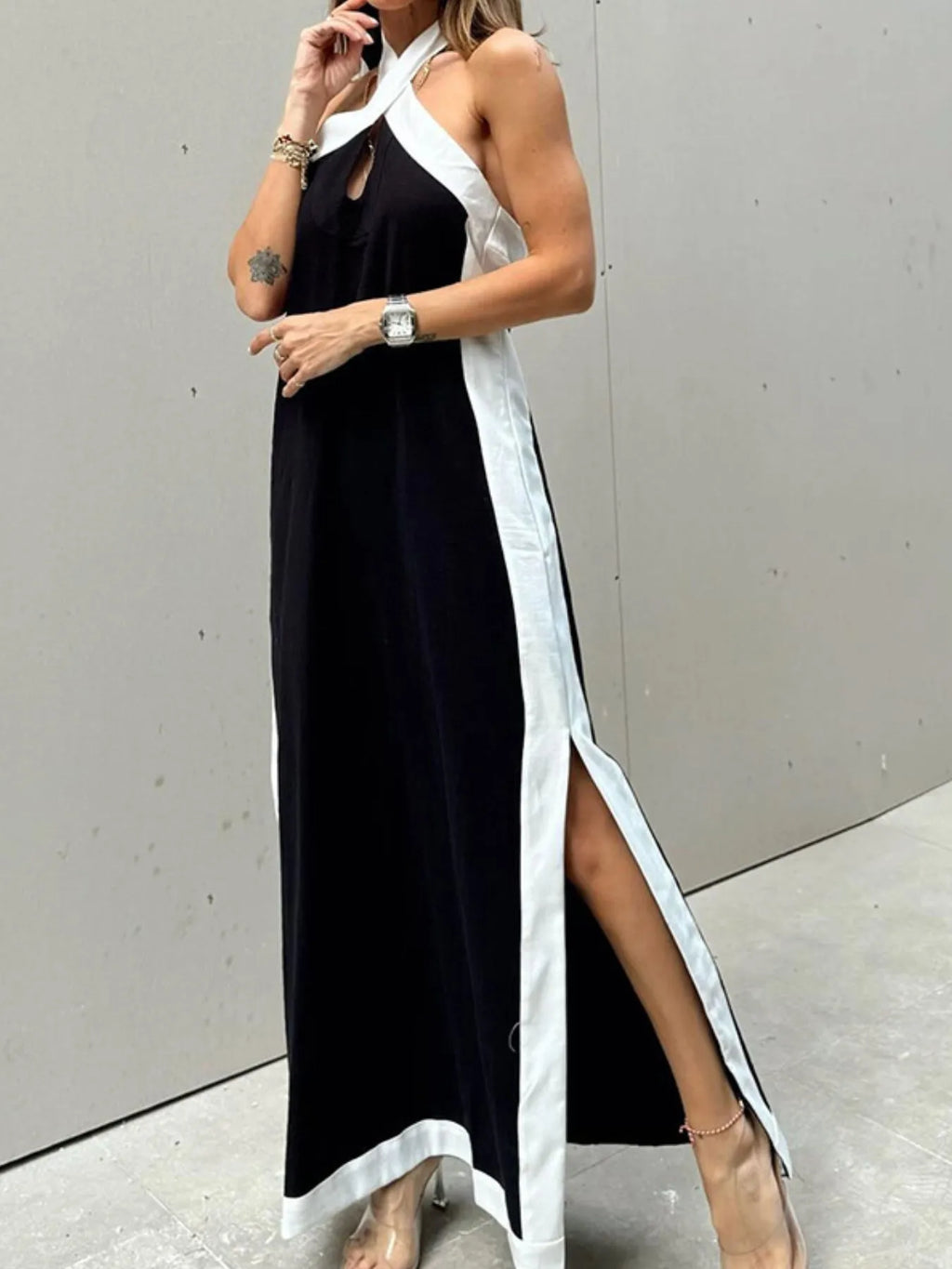 women's contrast halter sleeveless maxi dress - extra view