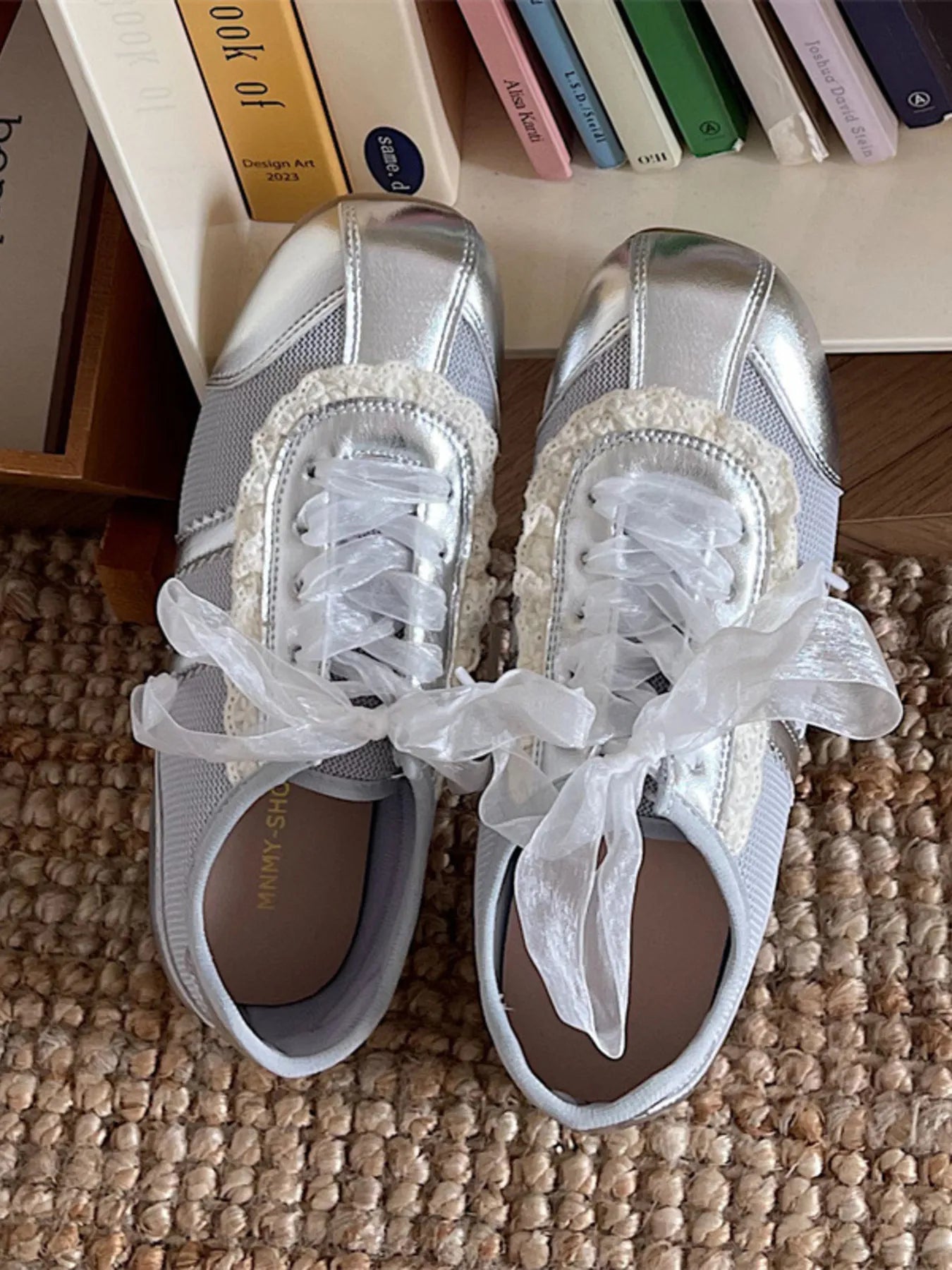 women's round toe lace up sneakers - additional image