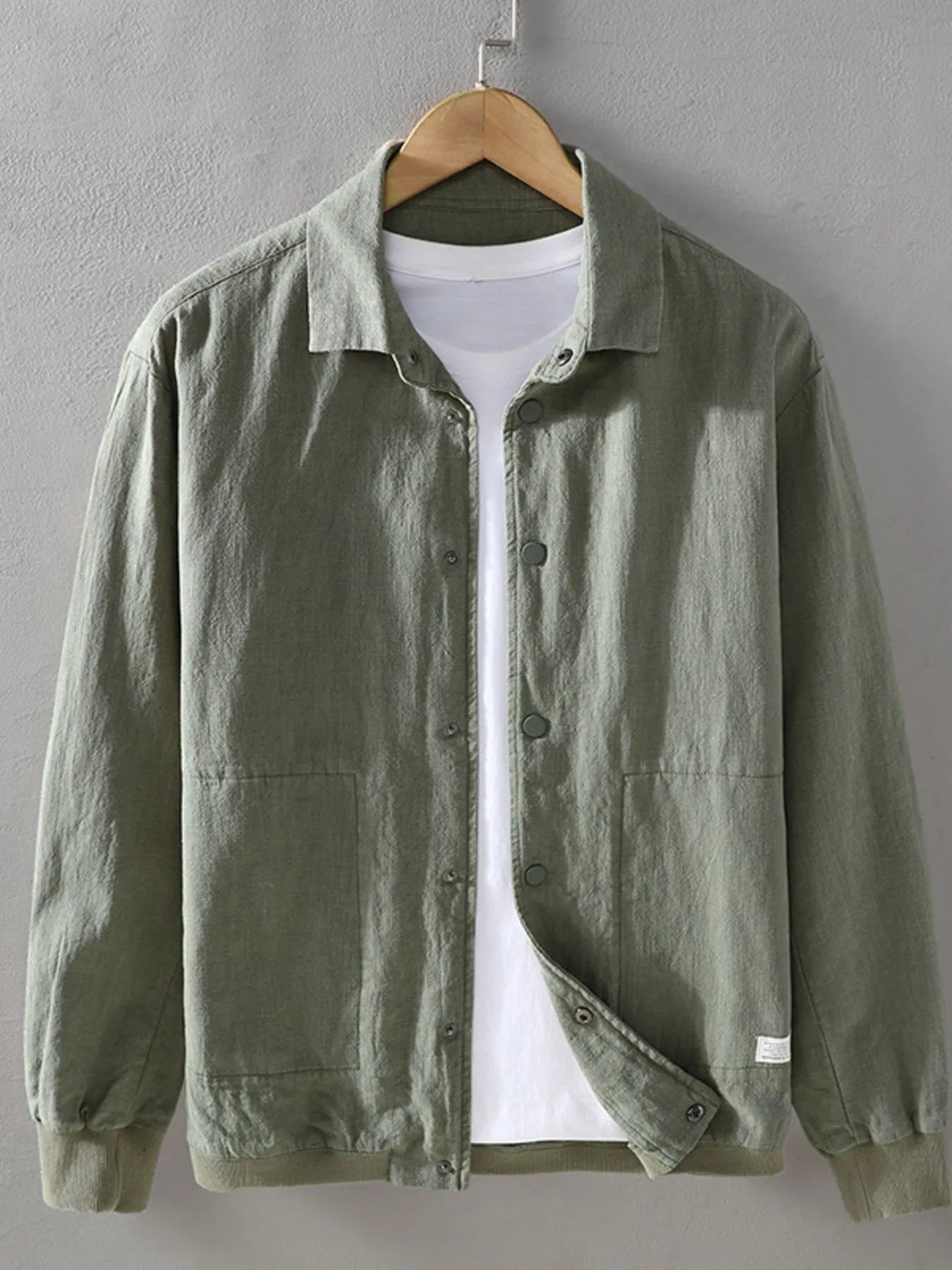 men’s military-inspired lined coat with shoulder detail