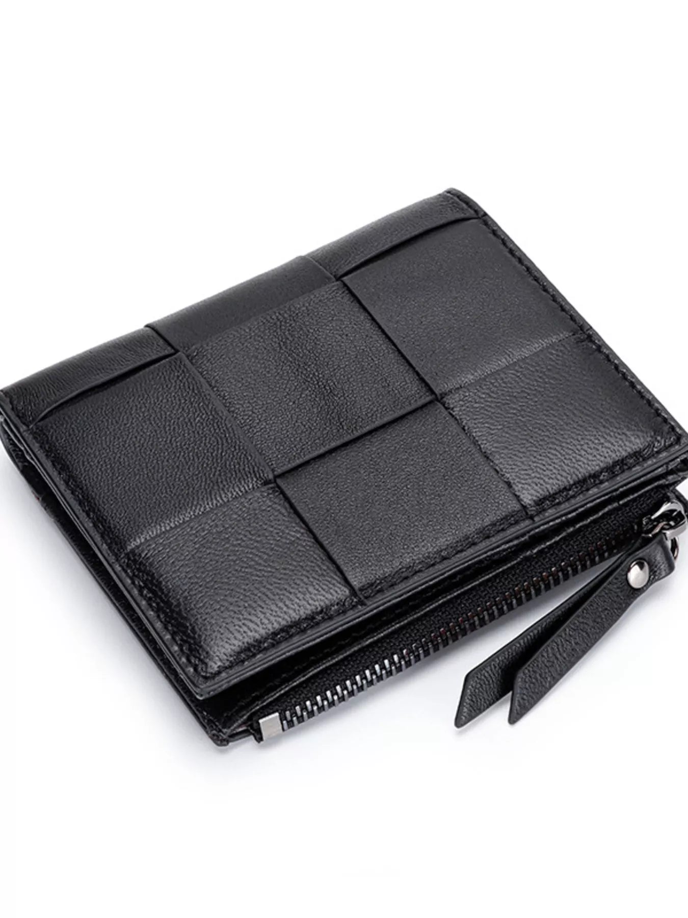 women's woven leather card case - detail shot