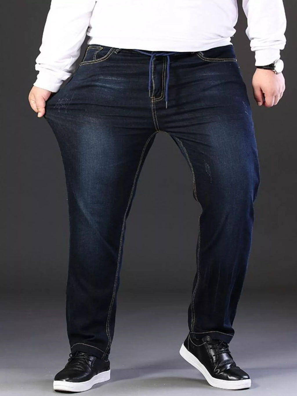 men's men's plus size relaxed fit jeans - detail shot
