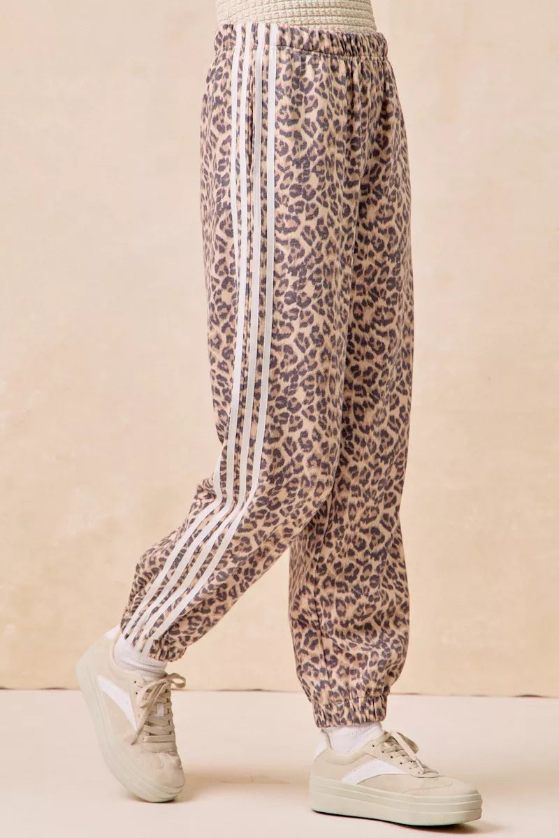 women's bibi side lines leopard track pants - detail shot