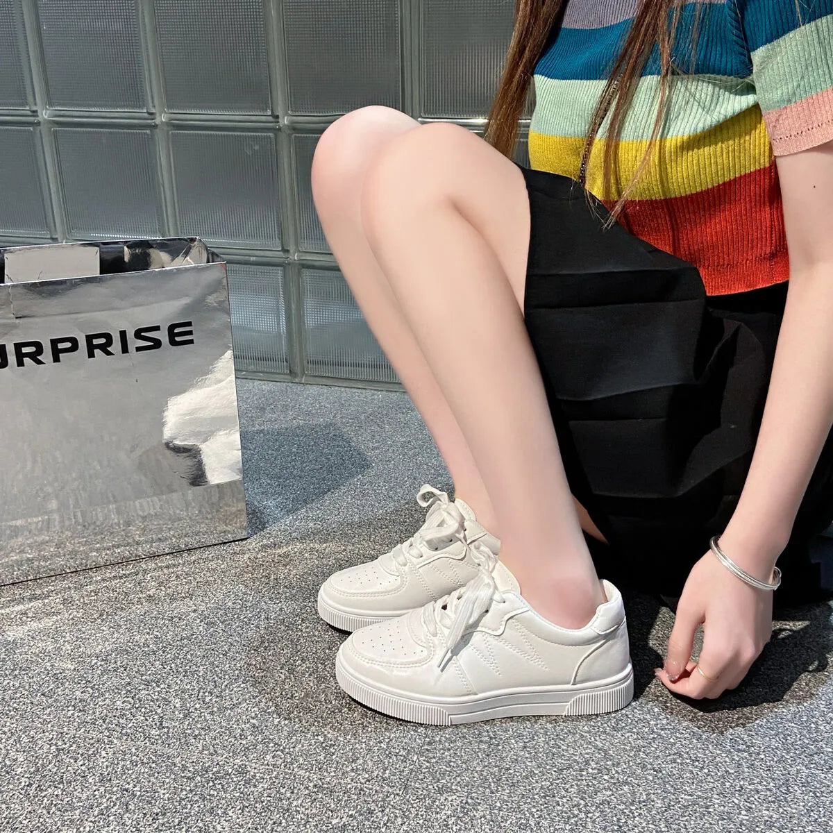women's low-top lace-up breathable sneakers - product detail