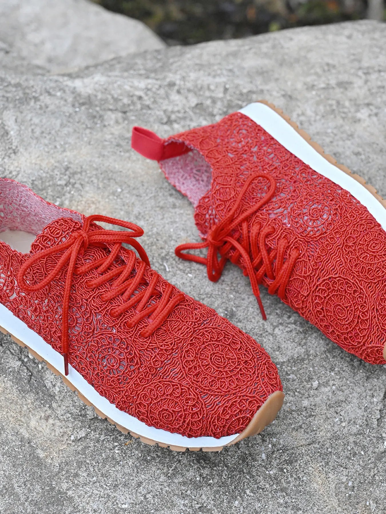 women's mesh lace up sneakers - product detail