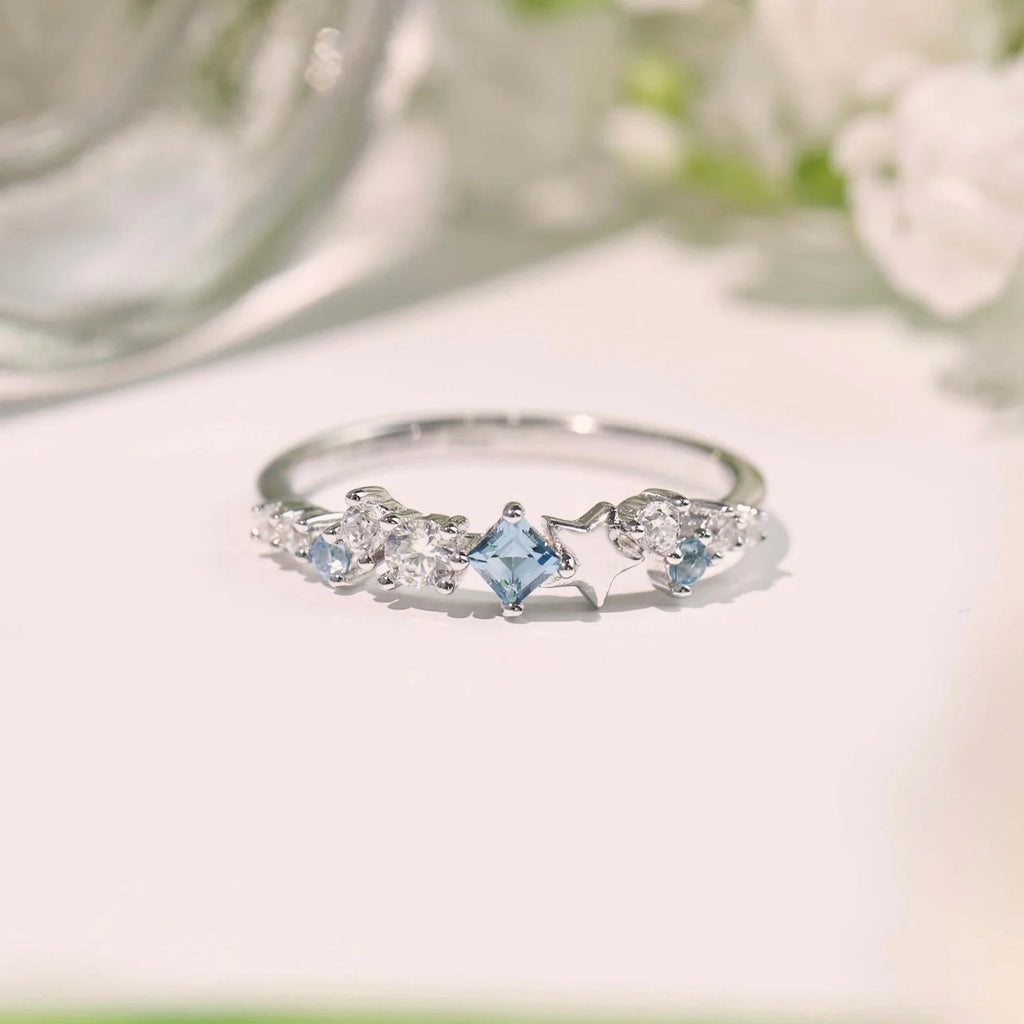 Celestial silver ring with star detailing and zircon stones – Donjane