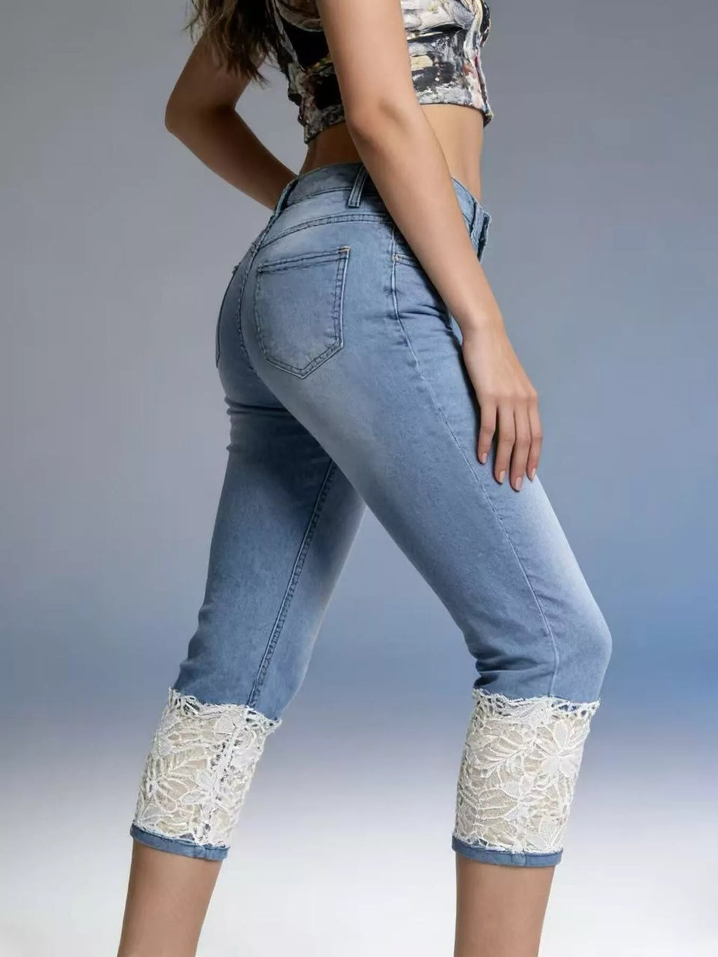 women's full size lace trimmed capri jeans plus size - additional image