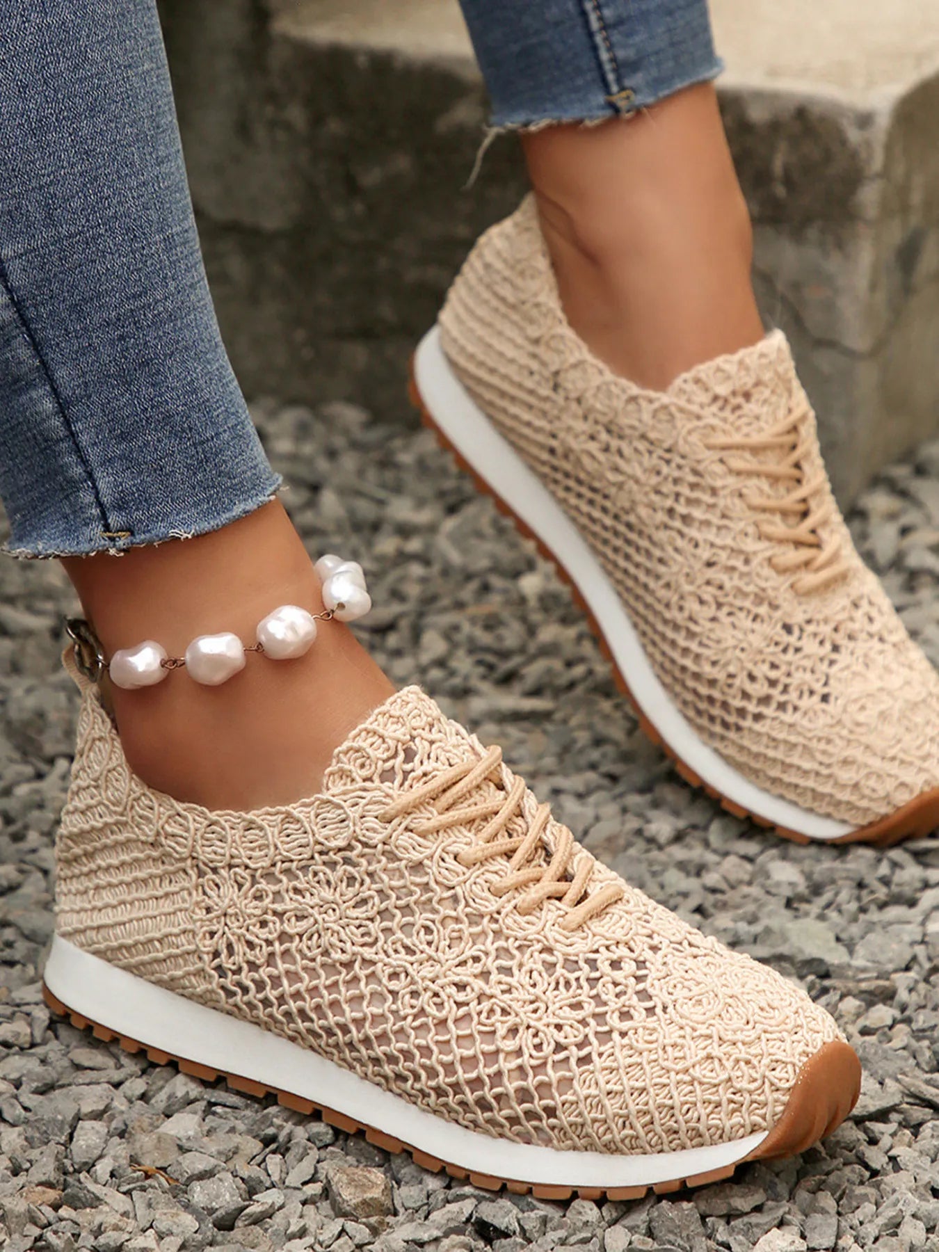 women's breathable mesh lace-up sneakers - back view