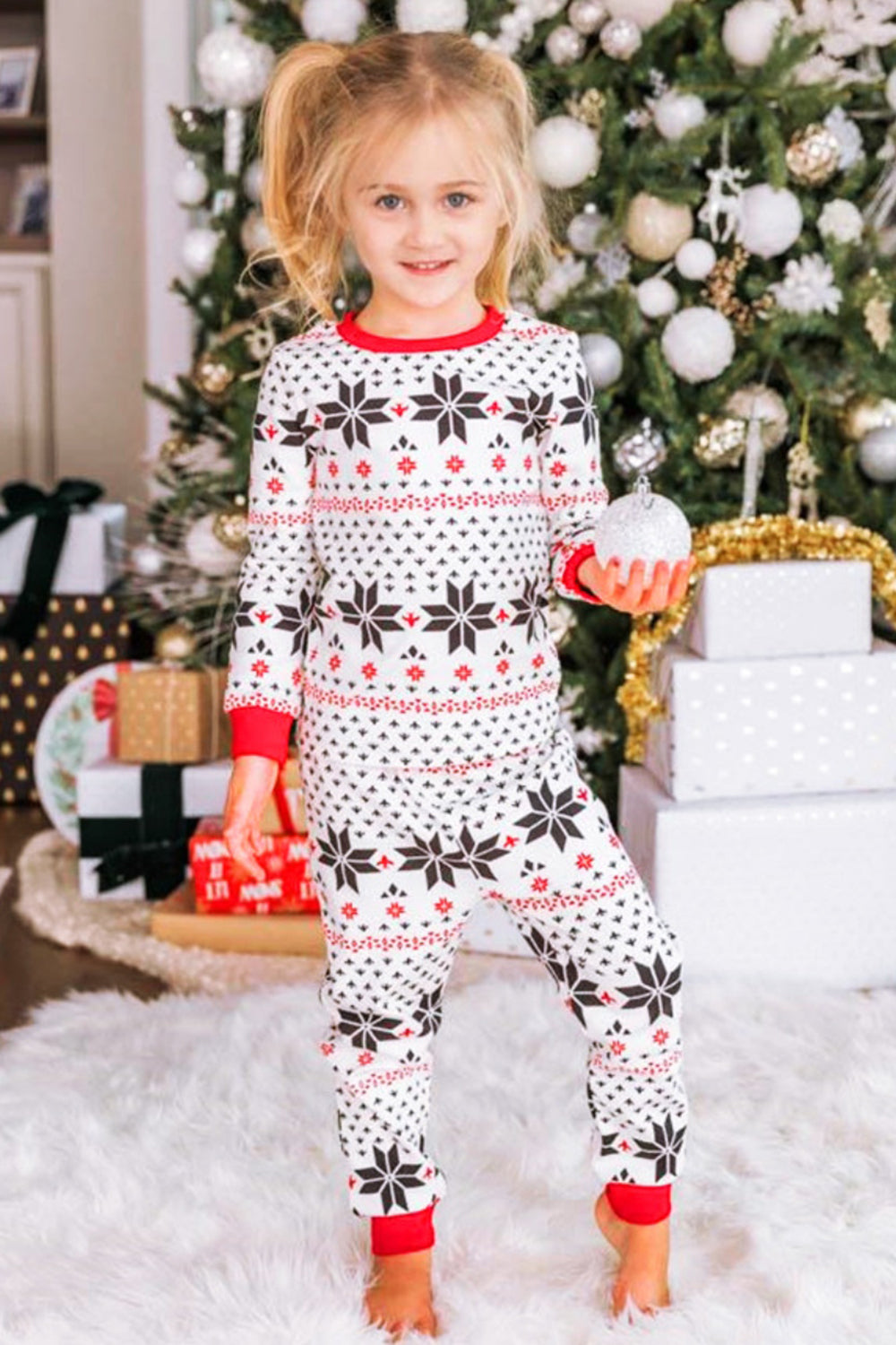 snowflake pattern top and pants set — stylish clothing for kids