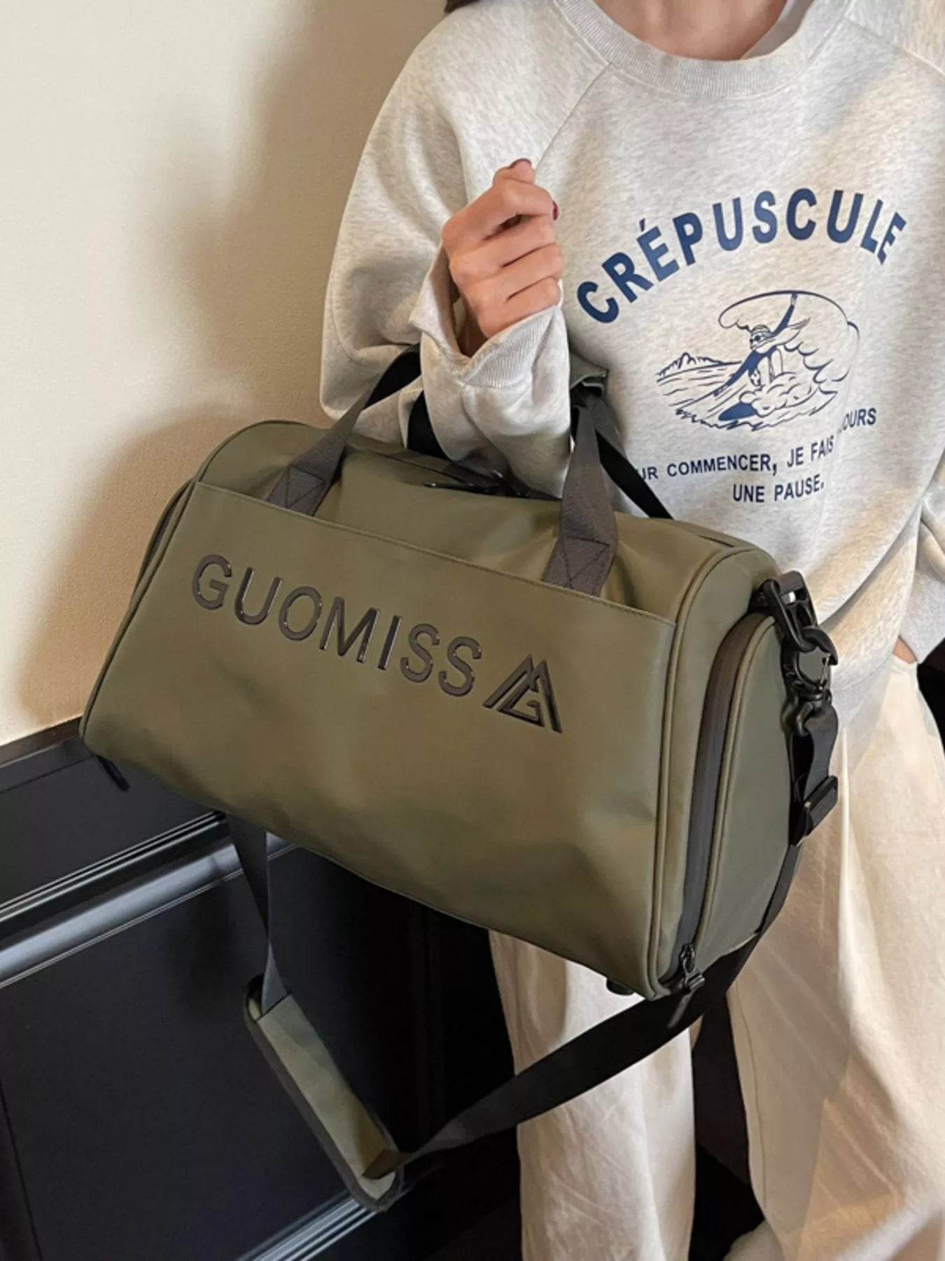 women's canvas travel duffel bag - product detail