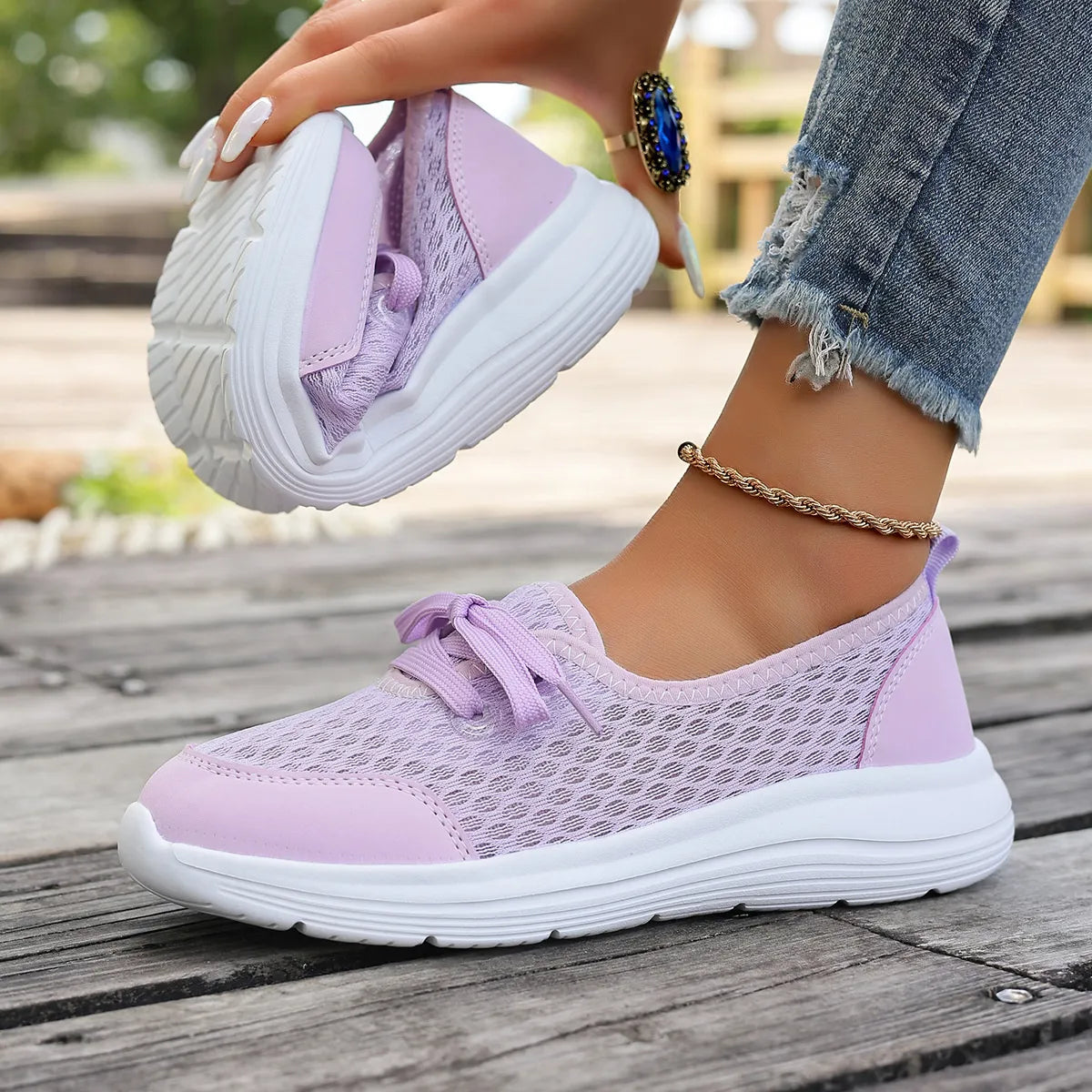 women's breathable mesh sneakers - additional image