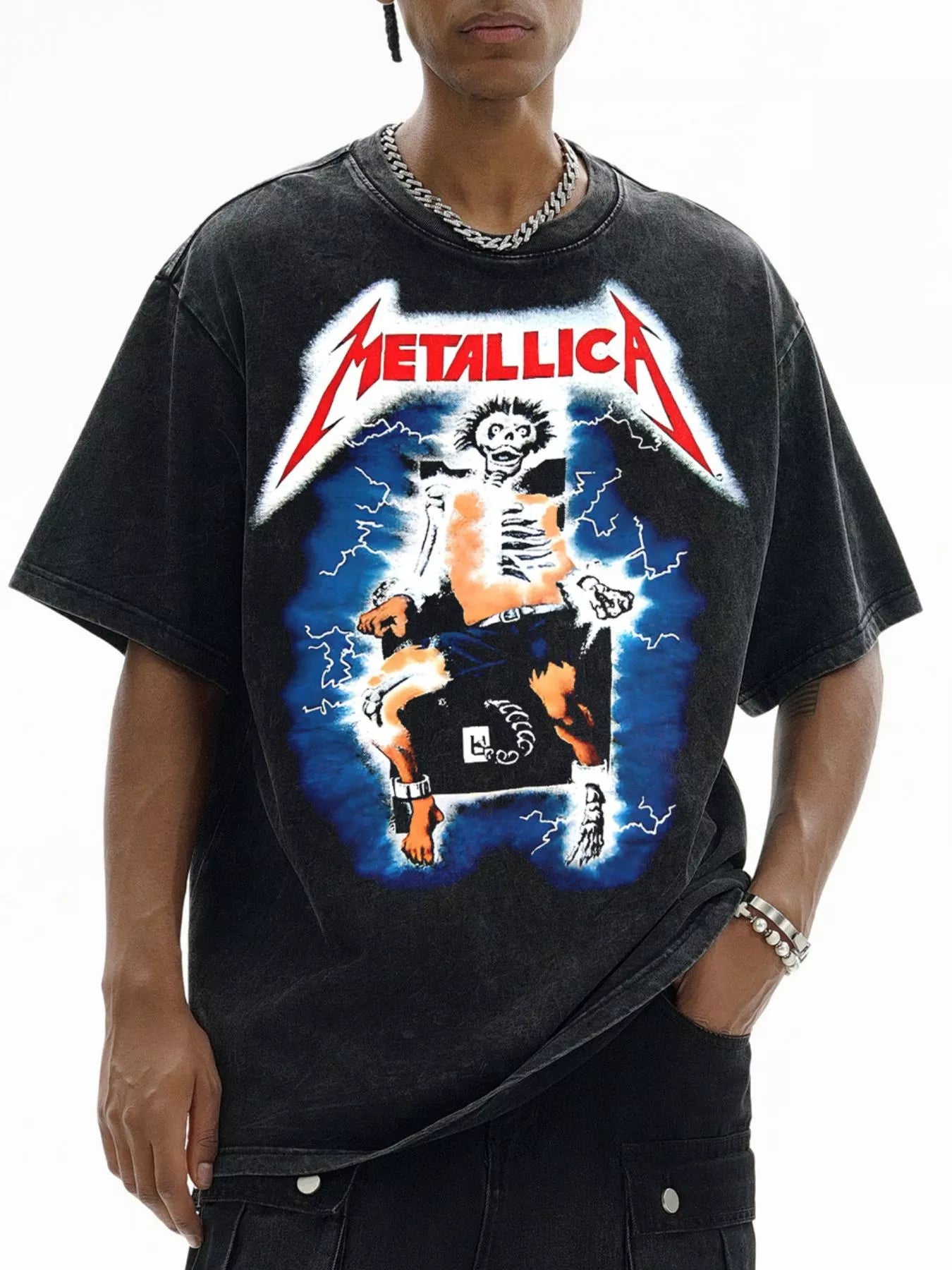 men's men's metallica graphic oversized t-shirt - close-up detail
