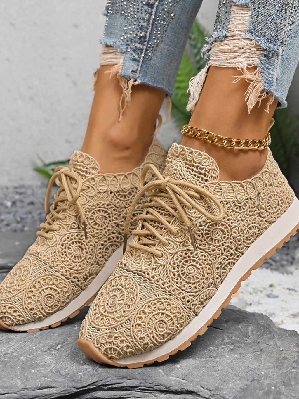 women's mesh lace up sneakers - additional image