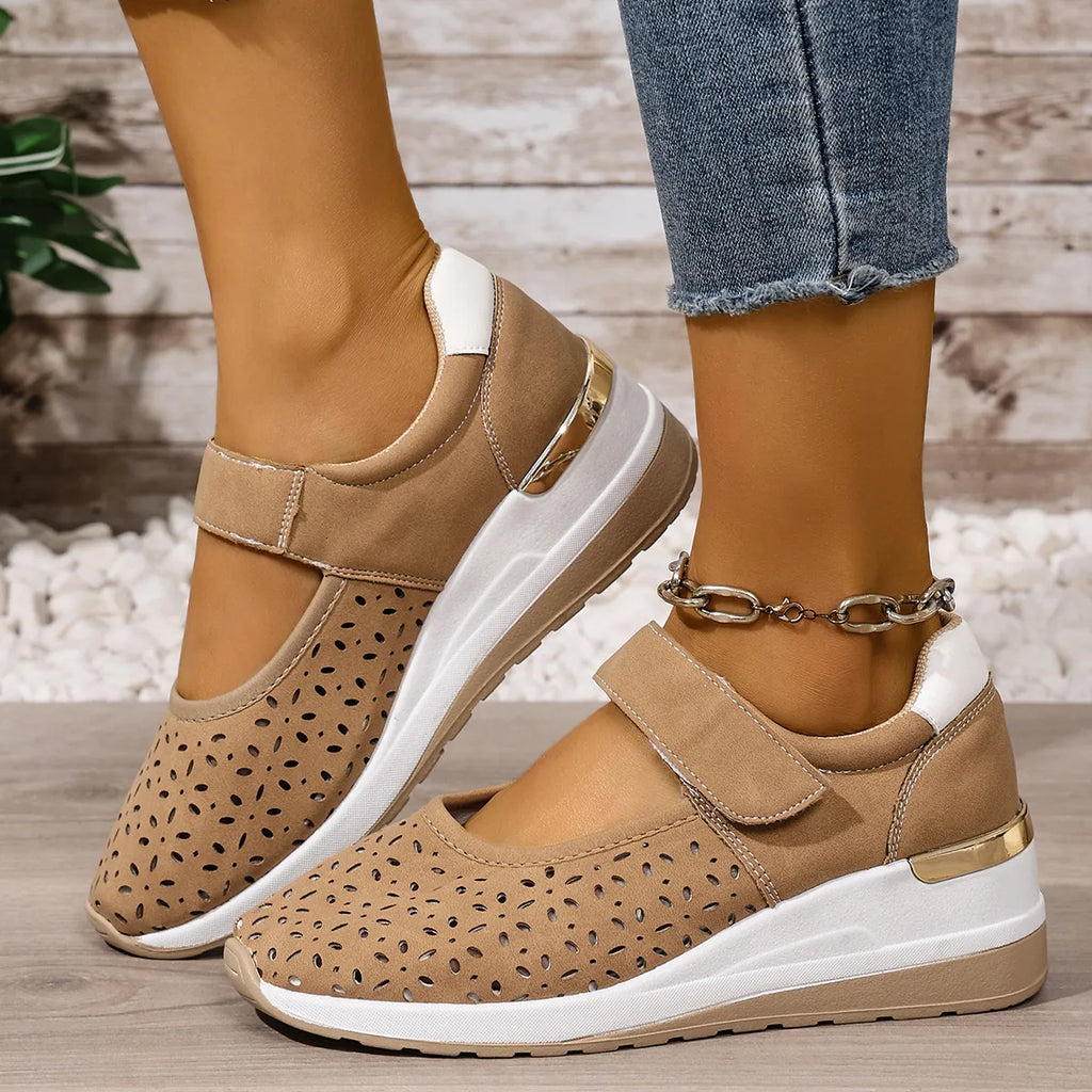 women's breathable wedge sandals - extra view