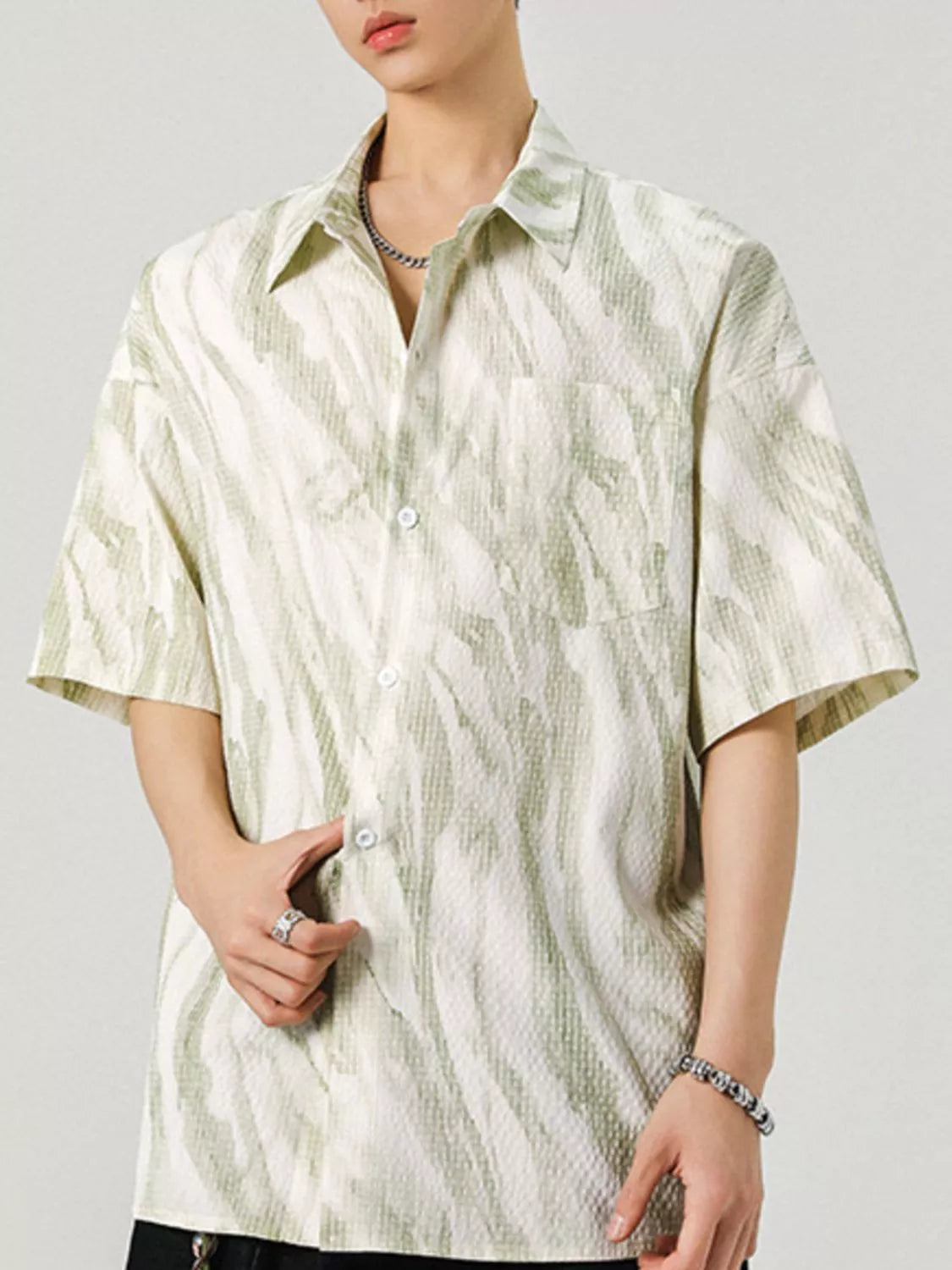 men's men's plus size button up short sleeve shirt - extra view