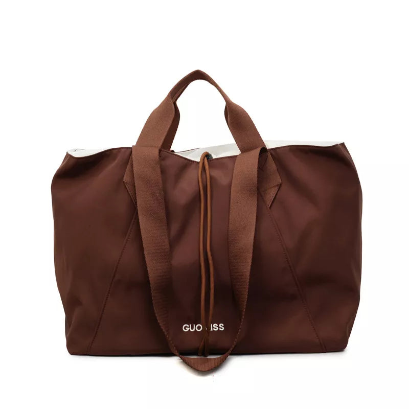 women's large capacity lightweight travel tote bag - close-up detail