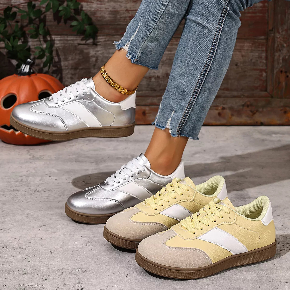 women's round toe lace up sneakers - main product image