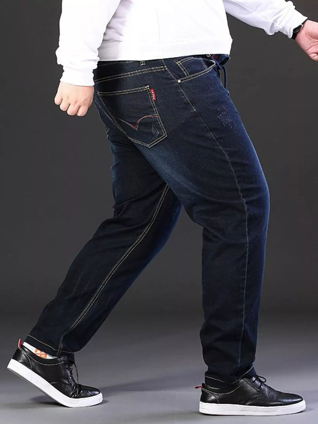 men's men's plus size relaxed fit jeans - additional angle