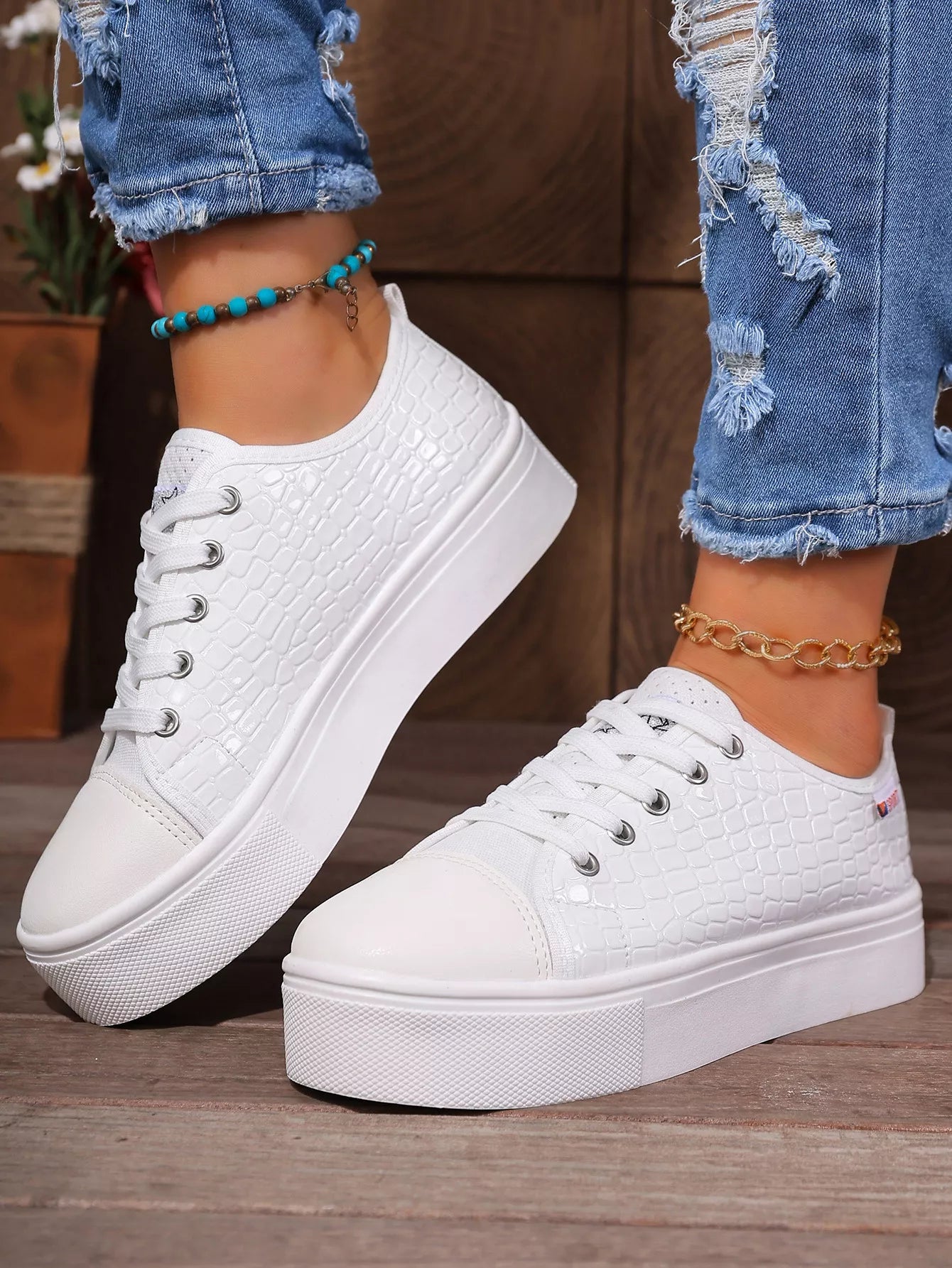 women's round toe platform sneakers - product detail
