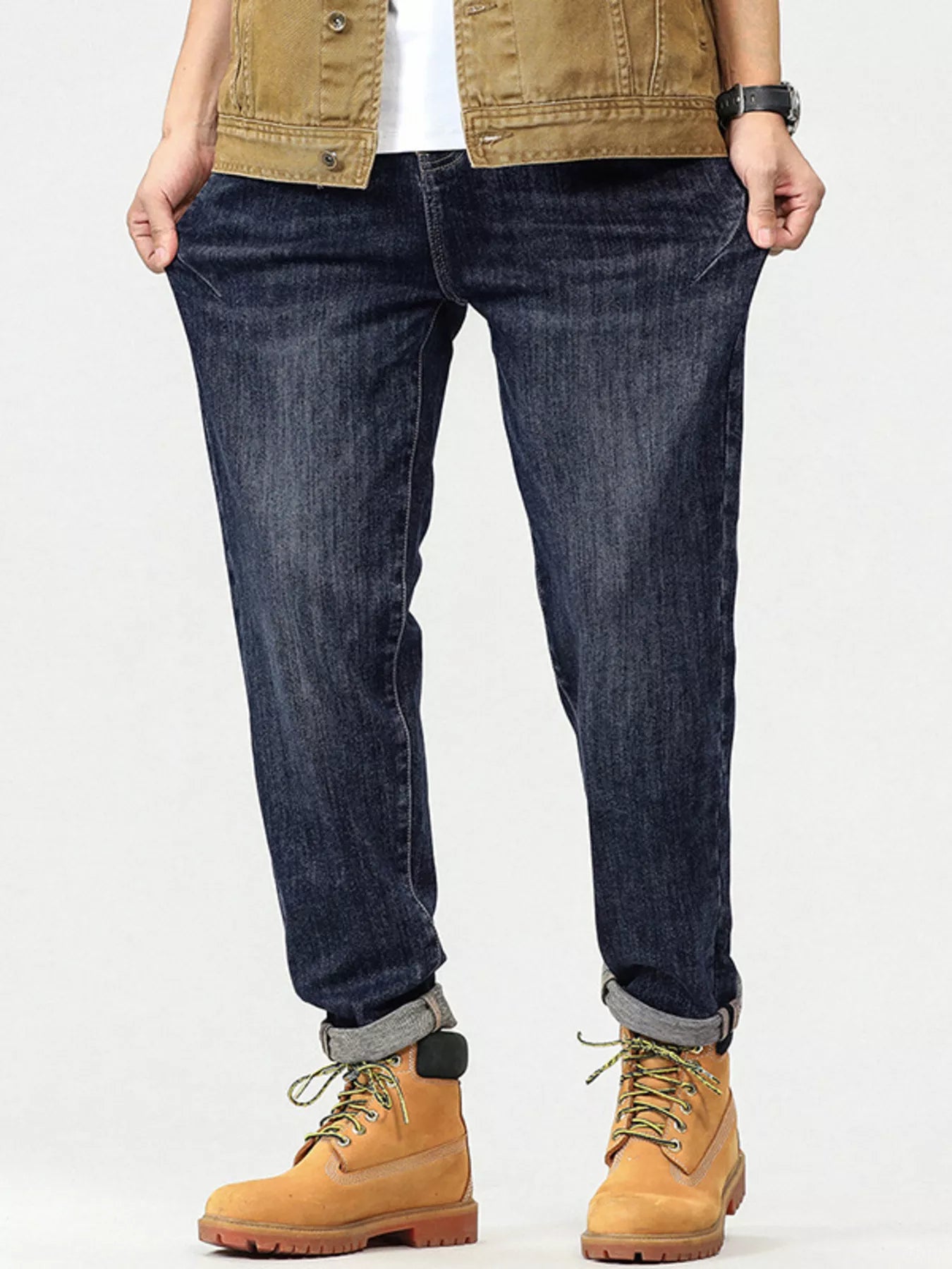 men's men's plus size vintage wash relaxed fit jeans - styling option