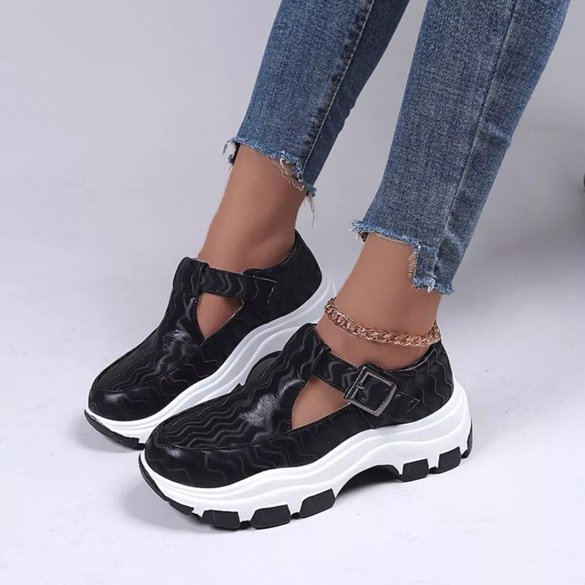 women's round toe platform sneakers - alternate angle