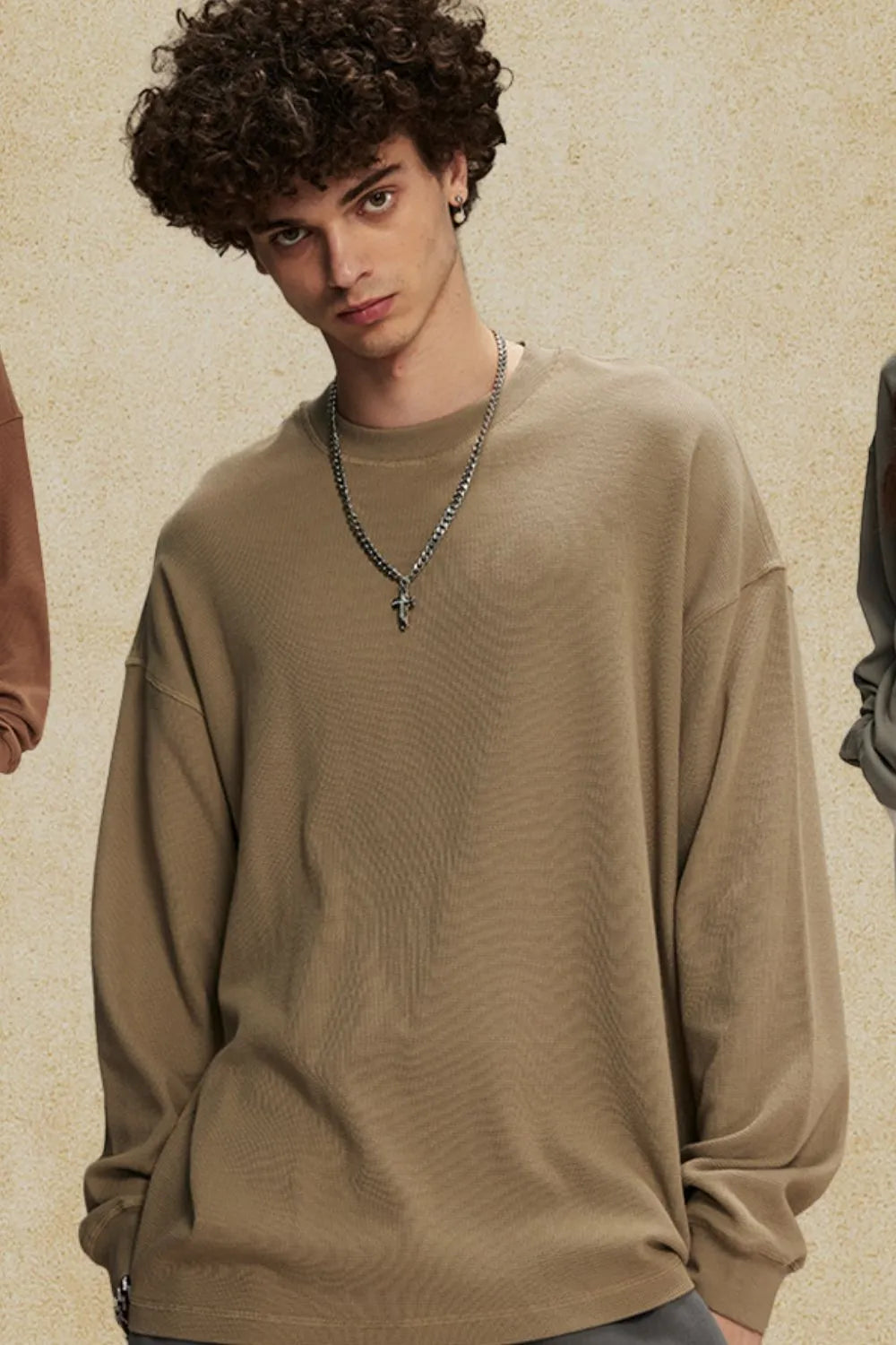Men's Round Neck Long Sleeve T-Shirt Khaki
