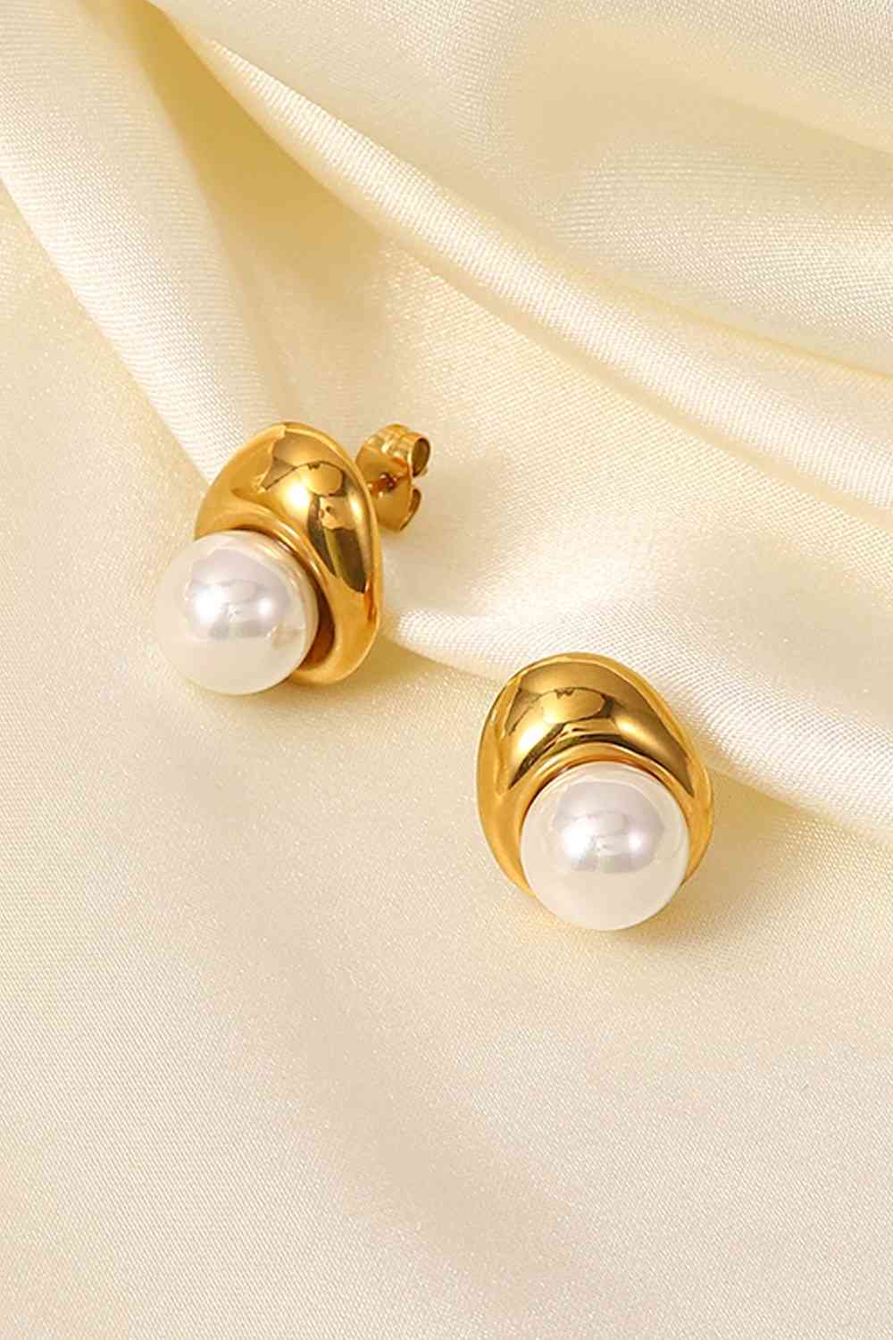 Lovelier Than Ever Pearl Stud Earrings Gold One Size