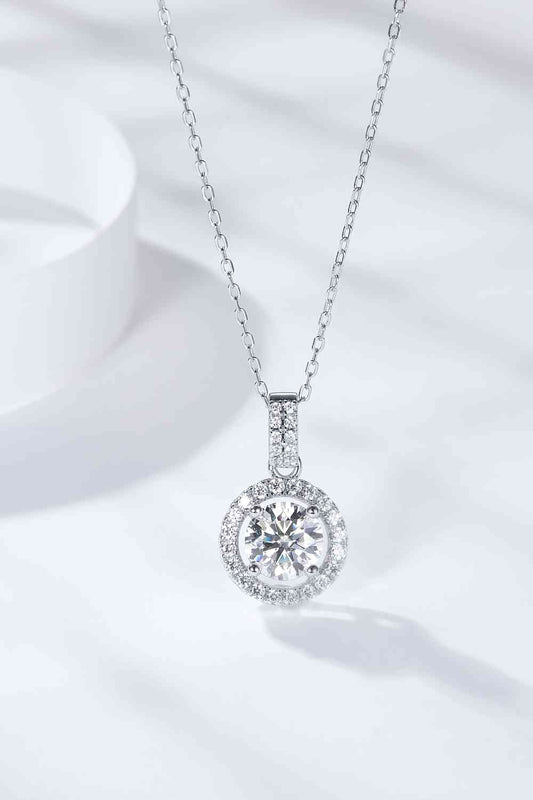 2 Carat Moissanite Round Pendant Necklace Silver One Size