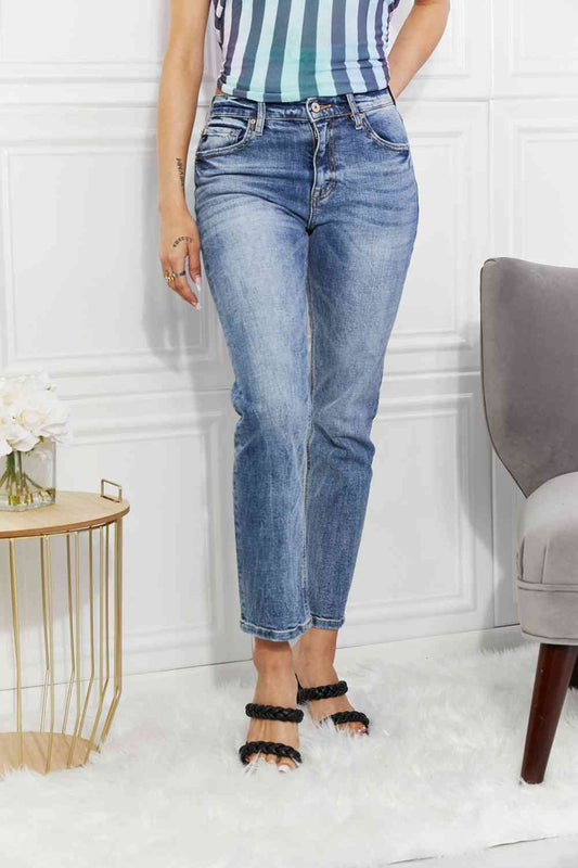 Kancan Full Size Amara High Rise Slim Straight Jeans Medium