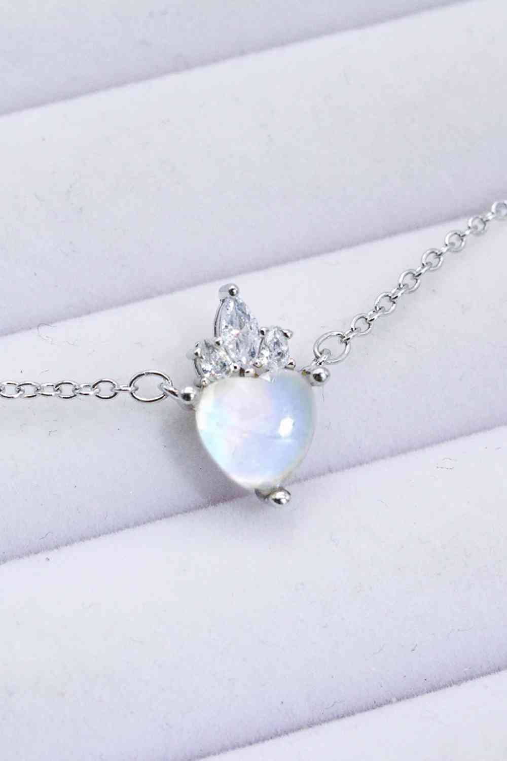 925 Sterling Silver Moonstone Heart Pendant Necklace