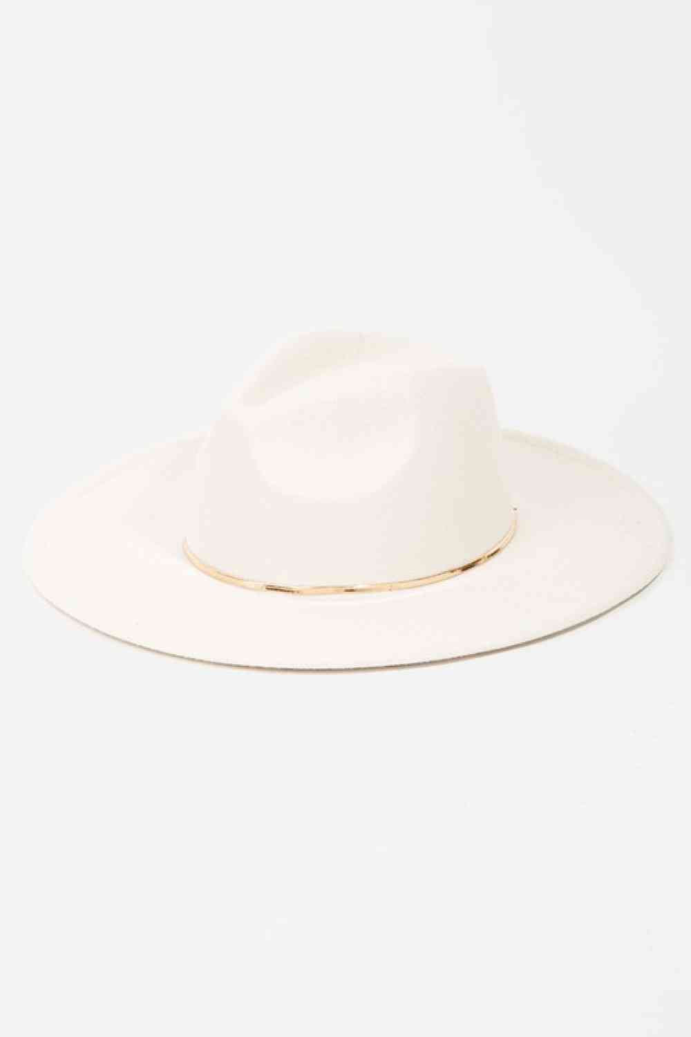 Fame Slice of Chic Herringbone Chain Fedora Ivory One Size