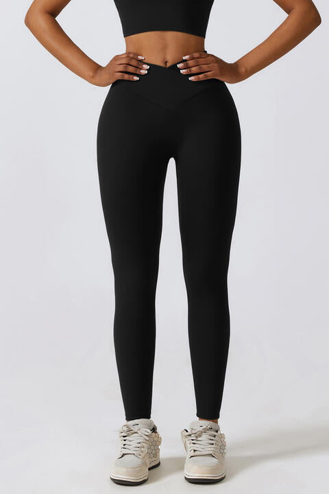 V-Waistband Sports Leggings Black