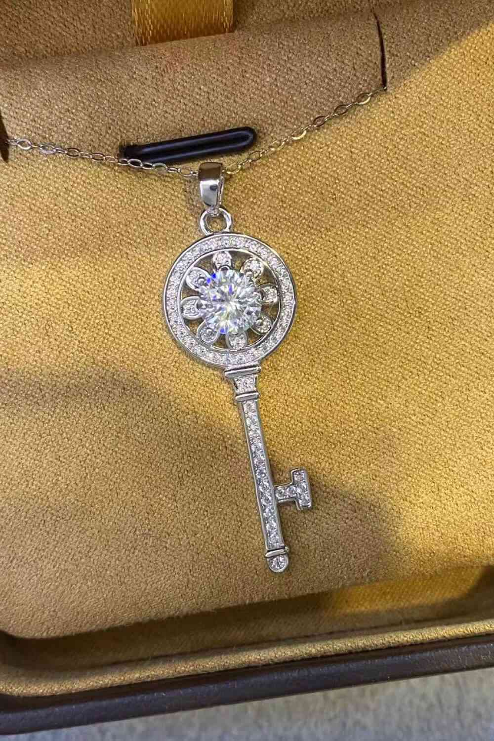 1 Carat Moissanite Platinum-Plated Key Pendant Necklace Silver One Size